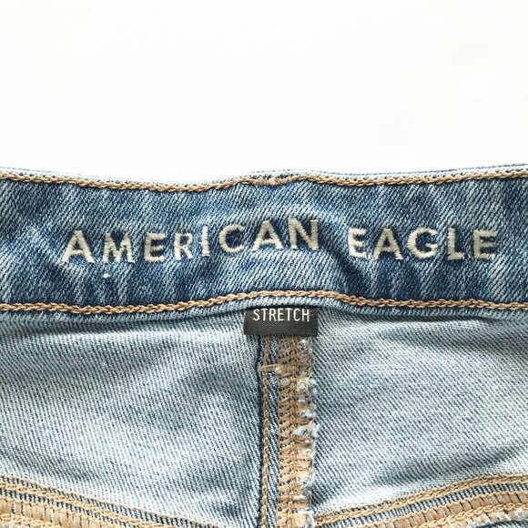 American Eagle Stretch Mom Jean Light Wash High Rise Womens 6 - Picture 5 of 10